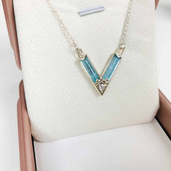 Aquamarine choker necklace for girls