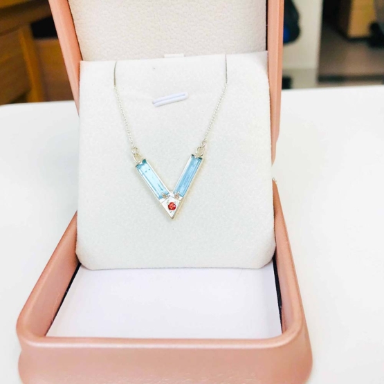 Aquamarine choker necklace for girls