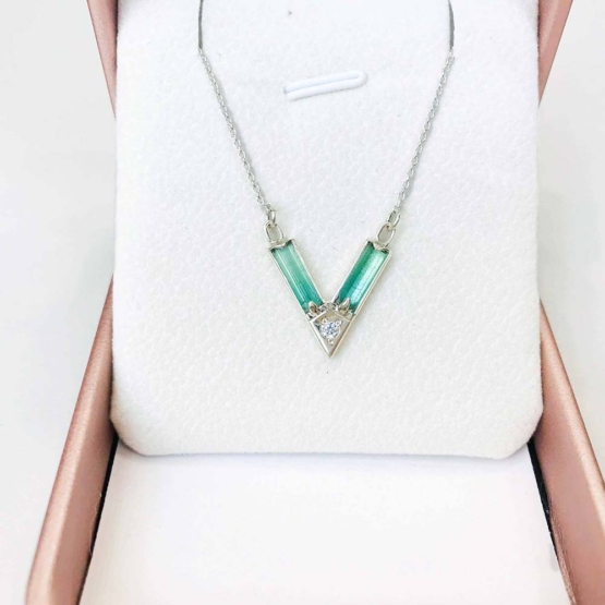 Green tourmaline choker necklace for girls