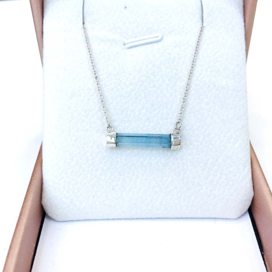 Horizontal aquamarine necklace for girls - aquamarine choker - horizontal crystal choker