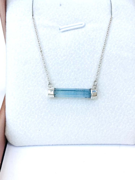 Horizontal aquamarine necklace for girls - aquamarine choker - horizontal crystal choker