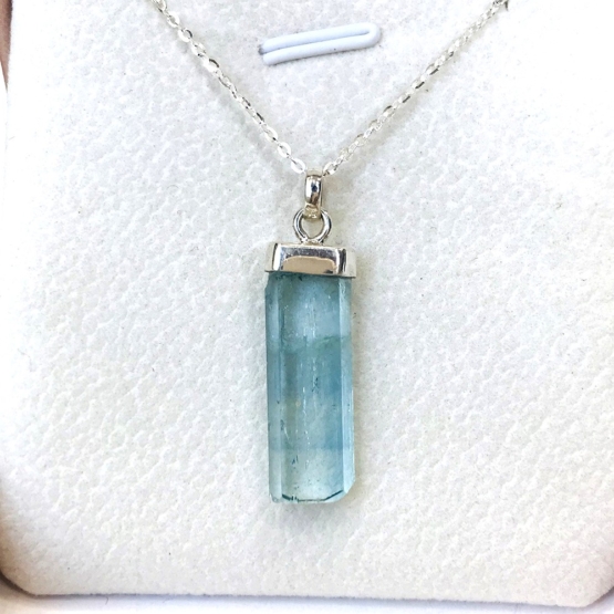 Raw aquamarine crystal pendant necklace for girls-Natural aquamarine pendant-Blue gemstone pendant