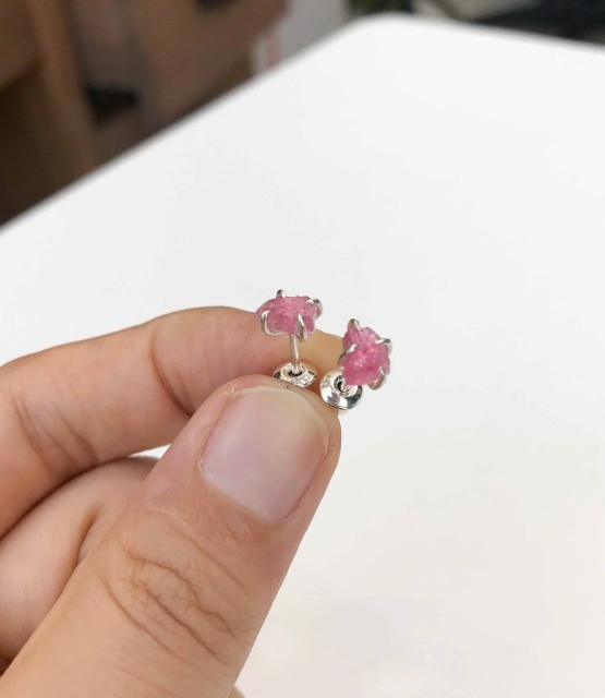 raw pink stud earrings for girls