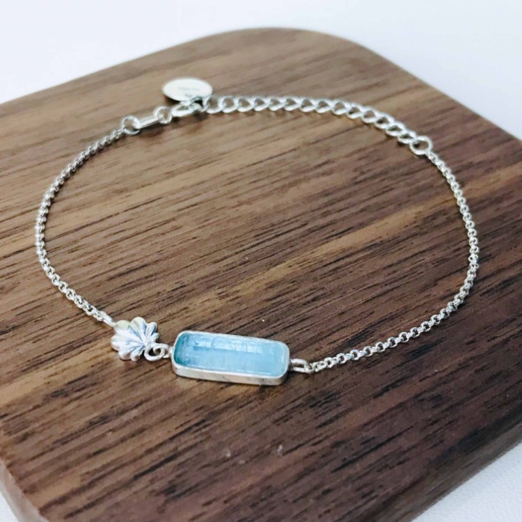 Aquamarine bracelet for girls Rose cut aquamarine bracelet natural aquamarine bracelet March birthstone bracelet Aquamarine bracelet for girls Rose cut aquamarine bracelet natural aquamarine bracelet March birthstone bracelet