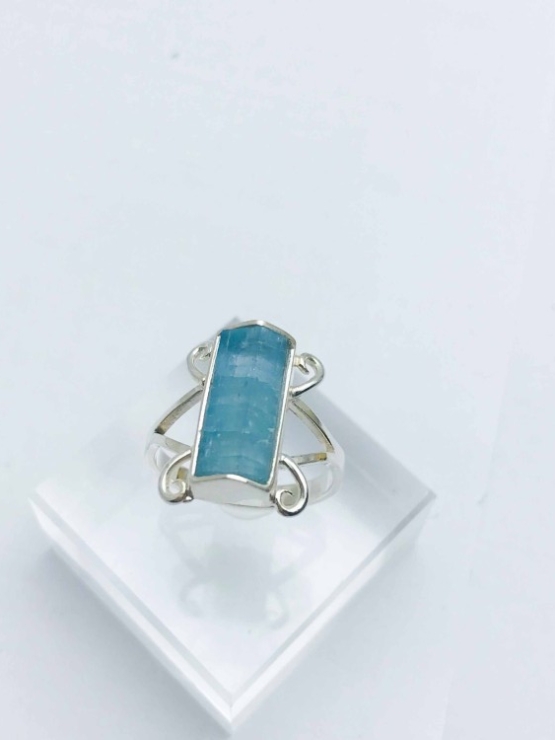 natural Aquamarine crystal ring for girl Raw aquamarine ring Natural aquamarine silver ring