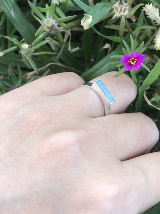 Aquamarine crystal ring for girl Raw aquamarine ring Natural aquamarine silver ring