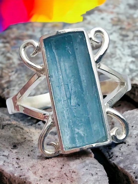 Aquamarine crystal ring for girl Raw aquamarine ring Natural aquamarine silver ring