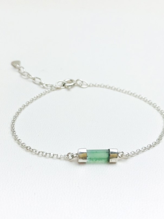 Dainty green tourmaline bracelet for girls-natural green tourmaline bracelet-tiny tourmaline bracelet for women