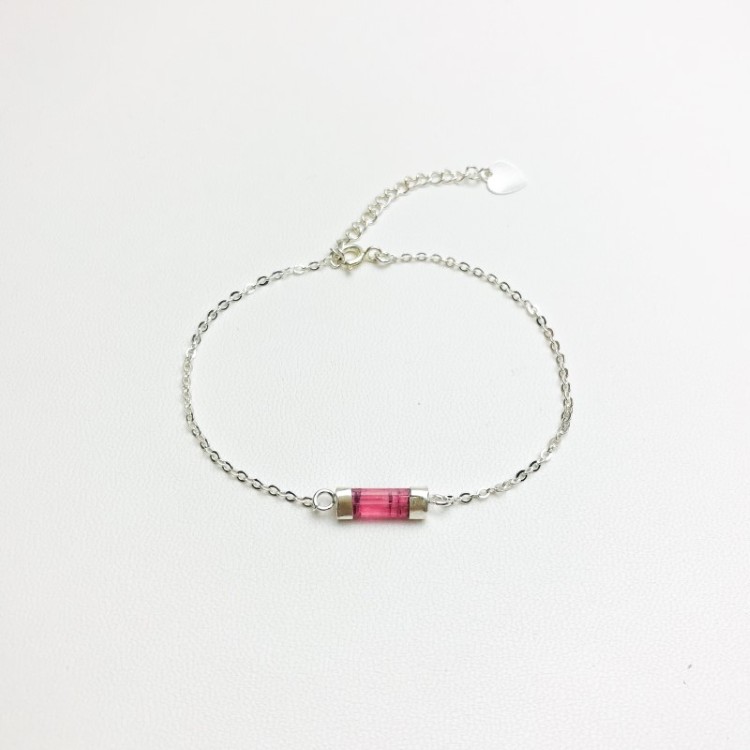 Dainty pink tourmaline bracelet for girls-natural pink tourmaline bracelet-tiny pink tourmaline bracelet for women (8) Dainty pink tourmaline bracelet for girls-natural pink tourmaline bracelet-tiny pink tourmaline bracelet for women (12)