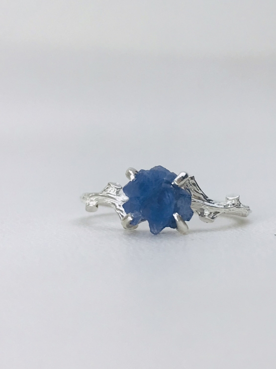 Raw spinel ring