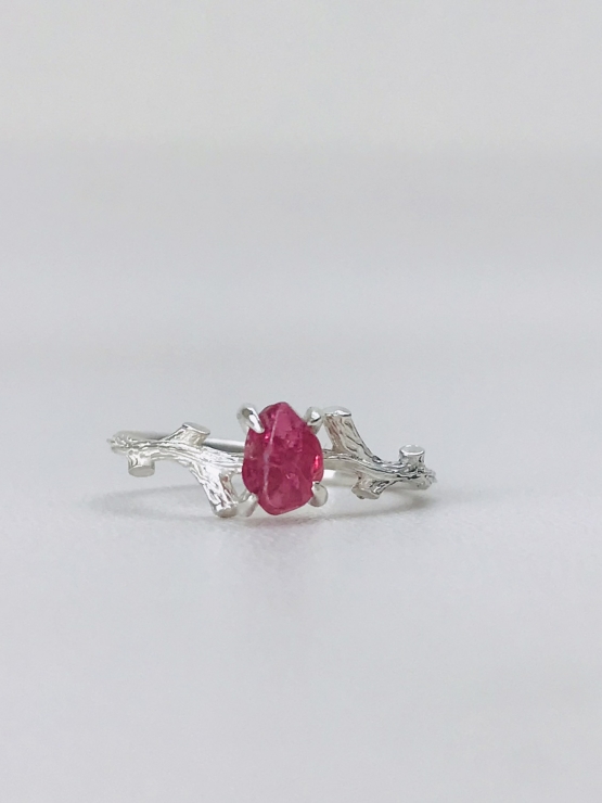 Raw spinel ring Tree branch red spinel ring for girls
