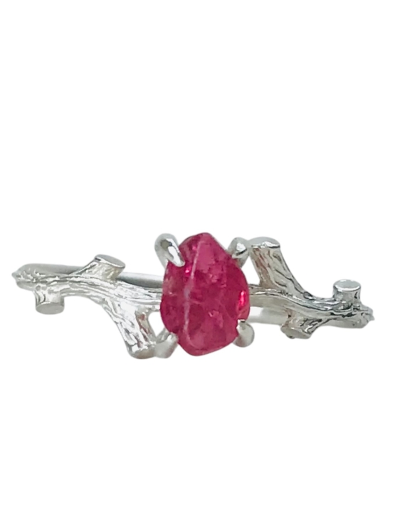 Raw spinel ring Tree branch red spinel ring for girls