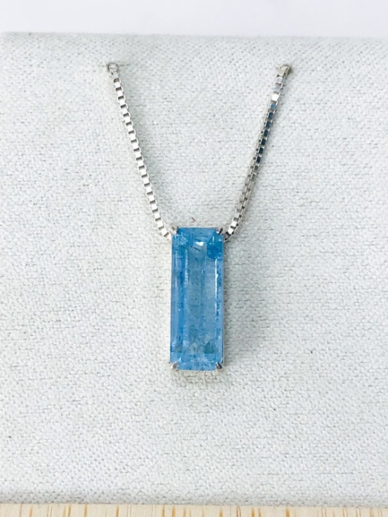 Rectangle aquamarine pendant Facted aquamarine pendant Natural aquamarine pendant
