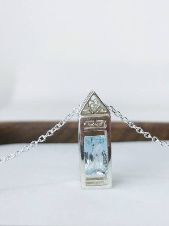 Rectangle aquamarine pendant Facted aquamarine pendant Natural aquamarine pendant