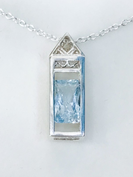Rectangle aquamarine pendant Facted aquamarine pendant Natural aquamarine pendant