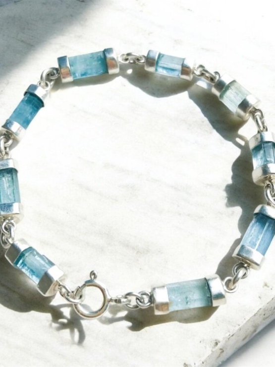 Unique aquamarine bracelet for girls aquamarine crystals bracelet natural aquamarine bracelet March birthstone bracelet
