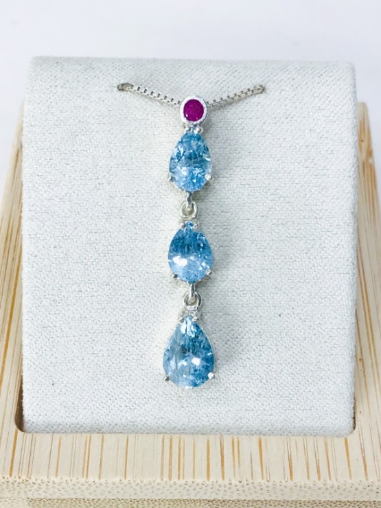 Waterdrop aquamarine pendant