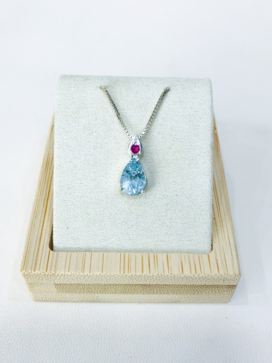 Waterdrop aquamarine pendant