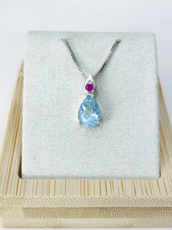 Waterdrop aquamarine pendant