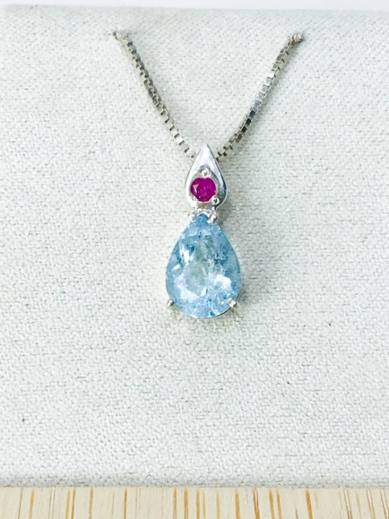 Waterdrop aquamarine pendant