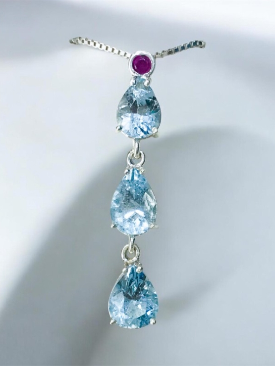 Waterdrop aquamarine pendant