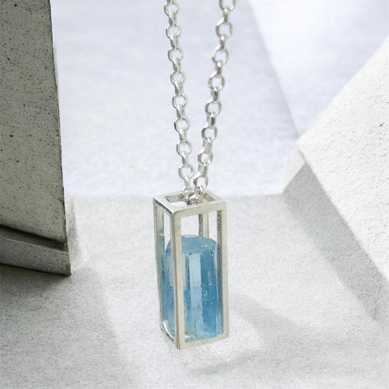 cage aquamarine crystal pendant - Aquamarine crystal pendant necklace for girls- Vietnam aquamarine pendant cage aquamarine crystal pendant Aquamarine crystal pendant necklace for girls Vietnam aquamarine pendant